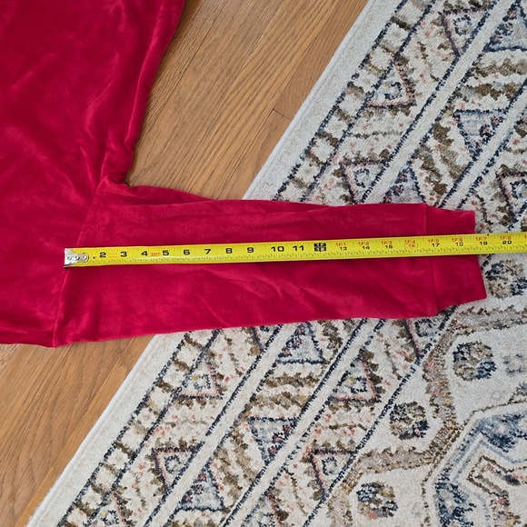 JUICY COUTURE WOMEN'S JUNIOR FUSCIA LONG SLEEVE VELVETEEN PULLOVER CREWNECK XXL - Picture 14 of 16